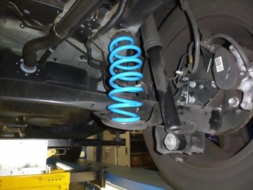 Verstärkte Federn Nissan Qashqai 2WD, Typ J12 ab Baujahr 04.21..