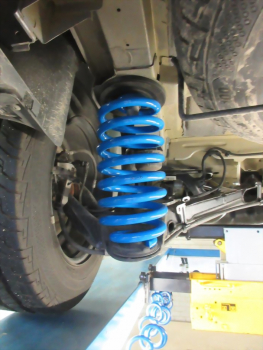 Verstärkte Federn Peugeot Expert, Typ V ab Baujahr 04.16.. (Heavy Duty Satz/Mindestladung 300 kg)