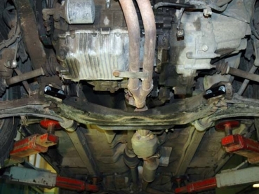 Unterfahrschutz Land Rover Freelander (nur für Fahrzeuge mit mittig vertikalem Abschlepphaken am Rahmenquerträger), Typ LN, Motor 1.8/2.5 ab Baujahr 02.1998 - 2001