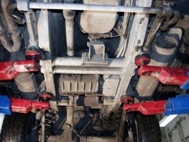 Unterfahrschutz Mercedes Benz G-Klasse, Typ 463, Motor 2.3/2.7 CDI/3.0/3.0 TD/3.2/3.2 CDI/3.5 TD ab Baujahr 09.1989 -