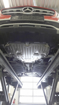 Unterfahrschutz Mercedes Benz CLA, Typ 118, Motor 2.0 AT 4-matic ab Baujahr 03.2019 -