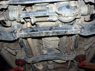 Unterfahrschutz Mitsubishi L200, Typ K6/K7, Motor alle ab Baujahr 06.1996 - 12.2007