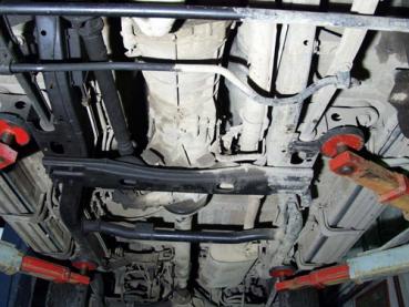 Unterfahrschutz Nissan Patrol GRI/GRII, Typ Y60/Y61, Motor 2.8 TD/4.2 TD/4.5i ab Baujahr 09.1988 - 05.2000