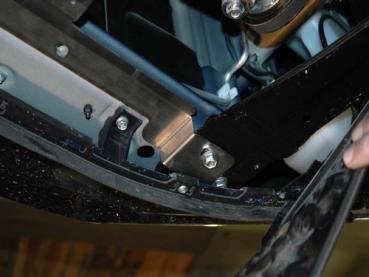 Unterfahrschutz Suzuki Splash, Typ EX, Motor 1.0 ab Baujahr 01.2008 -