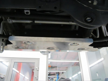 Unterfahrschutz Suzuki Jimny, Typ GJ/HJ, Motor 1.5 (4WD), Baujahr 07.2018 -