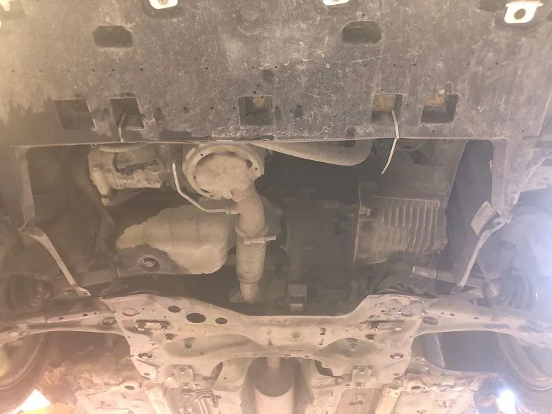 Unterfahrschutz Citroen C4 Grand Picasso, Typ 3, Motor 2.0D AT Frontantrieb ab Baujahr 09.2013 -