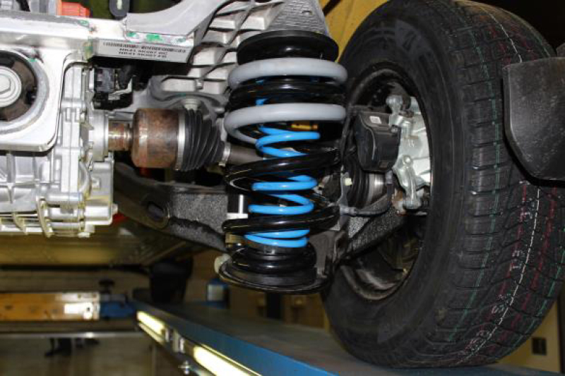 Zusatz-Federn Ford E-Transit Heckantrieb, Typ 350/425 ab Baujahr 03.22.. (Heavy Duty Satz)