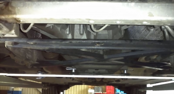 Unterfahrschutz Audi A4, Typ 8K/B8, Motor alle 4 + 6 Zylinder 2 + 4WD ab Baujahr 11.2011 -