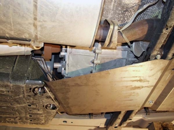 Unterfahrschutz Jeep Commander, Typ XK, Motor alle Benziner ab Baujahr 09.2005 - 12.2010