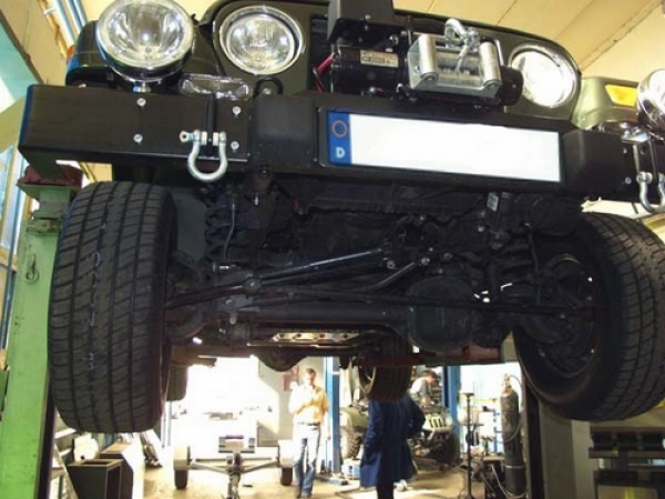 Unterfahrschutz Jeep Wrangler II, Typ TJ, Motor alle ab Baujahr 08.1996 - 12.2008