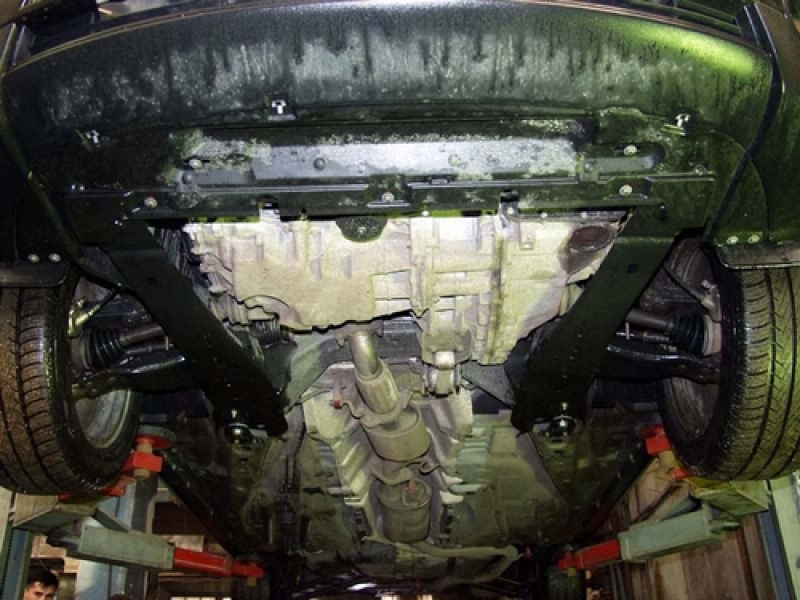 Unterfahrschutz Ford Mondeo III, Typ B_Y, Motor alle ausser 2.0 TD + 2.5 TD ab Baujahr 11.2000 -