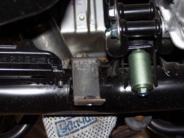 Unterfahrschutz Honda FR-V, Typ BE, Motor alle ab Baujahr 08.2004 -