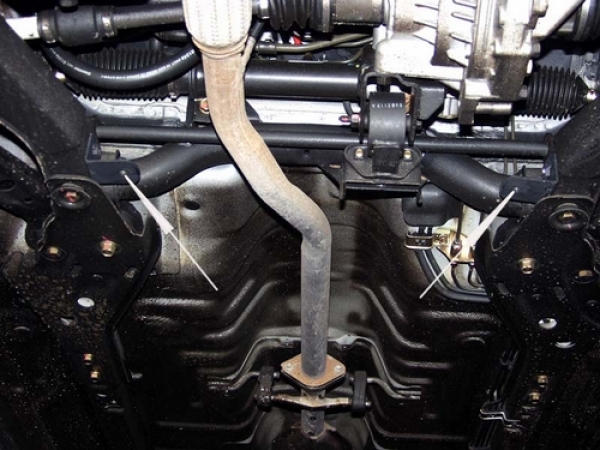 Unterfahrschutz Hyundai Accent II, Typ LC, Motor alle ab Baujahr 2003 - 05.2006