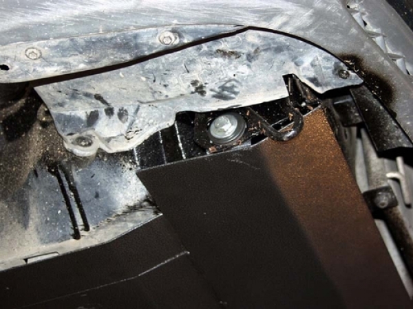 Unterfahrschutz Mazda 626 V, Typ GF, Motor 2.5D/2.5 V6 ab Baujahr 05.1997 - 10.2002