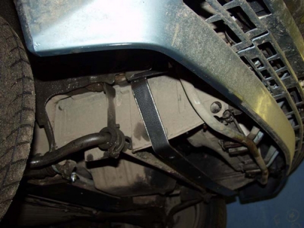 Unterfahrschutz Mercedes Benz E-Klasse/200, Typ 124, Motor 2.0 - 3.2 ab Baujahr 12.1984 - 06.1996