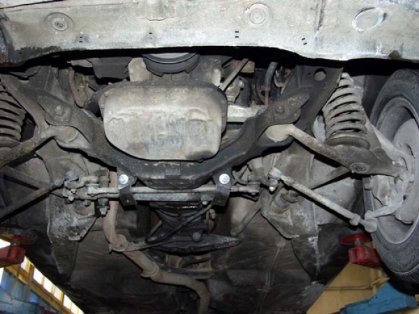 Unterfahrschutz Mercedes Benz E-Klasse/200, Typ 123, Motor alle ab Baujahr 01.1976 - 12.1986