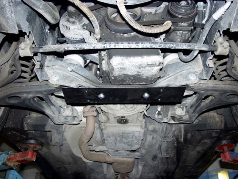 Unterfahrschutz Mercedes Benz C-Klasse, Typ 202, Motor nur 2.4 ab Baujahr 03.1993 - 03.2001