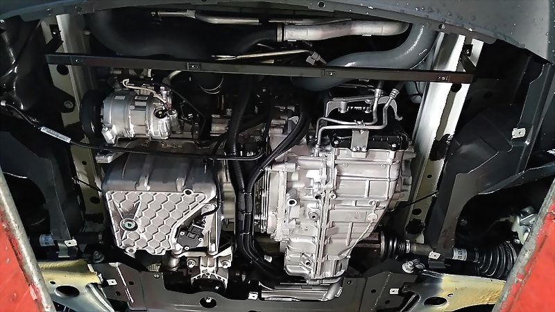 Unterfahrschutz Mercedes Benz Sprinter Frontantrieb, Typ 910, Motor 2.2 TD, Baujahr 02.2018 -