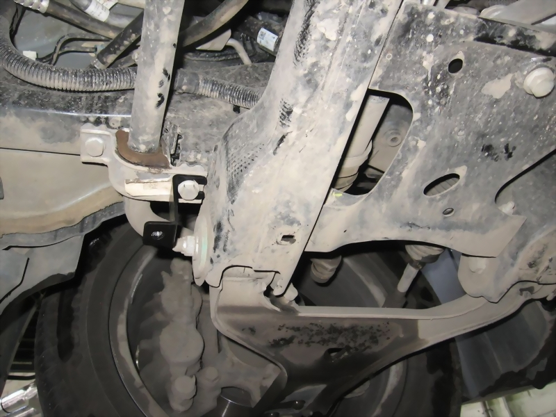 Unterfahrschutz Mercedes Benz Vito/V-Klasse Allrad, Typ W447, Motor 2.0 CDI AT/2.2 CDI AT (7- und 9-Gang), Baujahr 03.2014 -