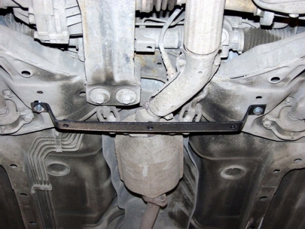 Unterfahrschutz Mitsubishi Lancer V, Typ CB/CD, Motor 1.3 (4WD)/1.6 (4WD)/2.0 (4WD) ab Baujahr 06.1992 - 10.2003