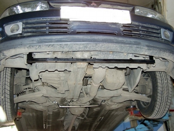 Unterfahrschutz Mitsubishi Lancer V, Typ CB/CD, Motor 1.3 (4WD)/1.6 (4WD)/2.0 (4WD) ab Baujahr 06.1992 - 10.2003