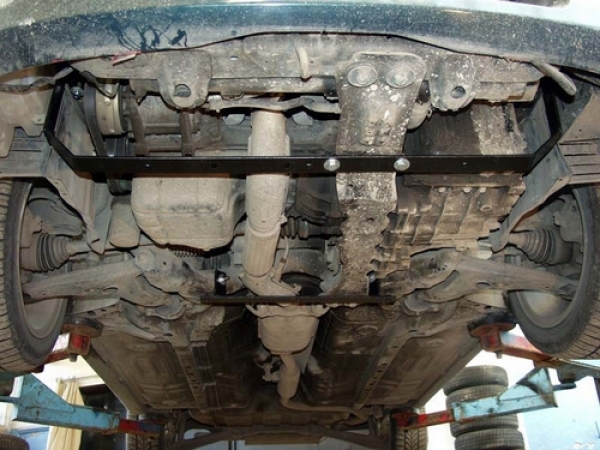 Unterfahrschutz Mitsubishi Colt V, Typ CJ/CP, Motor 1.3/1.5/1.6 ab Baujahr 09.1995 - 09.2003