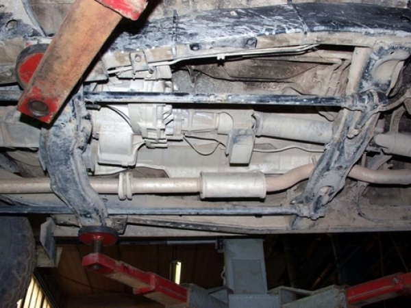 Unterfahrschutz Mitsubishi L200, Typ K6/K7, Motor alle ab Baujahr 06.1996 - 12.2007
