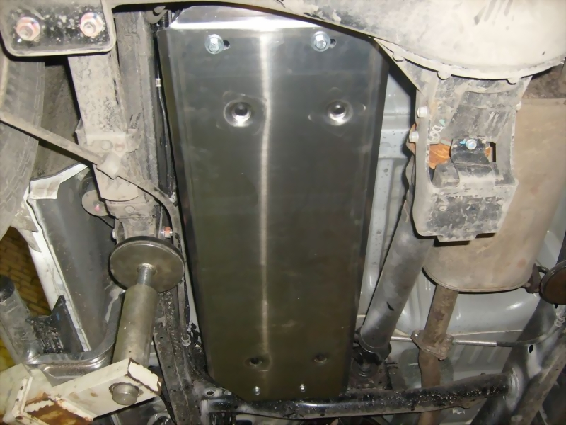 Unterfahrschutz Mitsubishi L200, Typ KJ/KK/KL, Motor alle ab Baujahr 09.2015 -