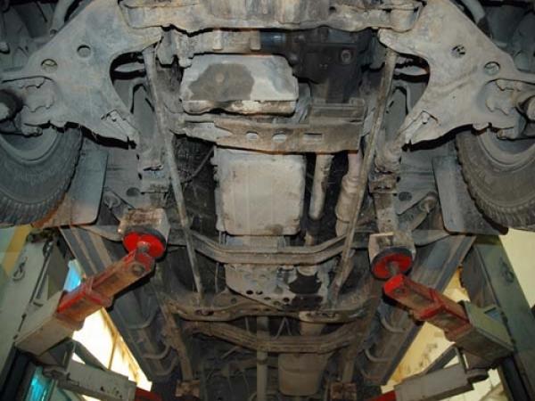 Unterfahrschutz Nissan Terrano I, Typ WD21, Motor alle ab Baujahr 07.1986 - 02.1996