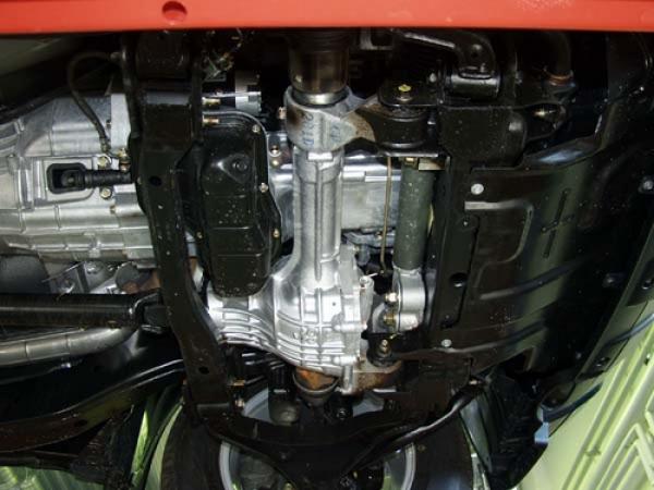 Unterfahrschutz Nissan Navara, Typ D40/D401, Motor alle ab Baujahr 07.2005 -