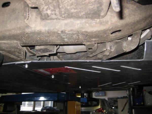 Unterfahrschutz Nissan Navara, Typ D40/D401, Motor alle ab Baujahr 07.2005 -