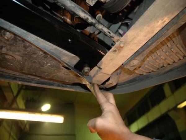 Unterfahrschutz Renault Vel Satis, Typ J, Motor alle ab Baujahr 06.2002 -