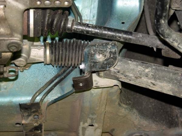 Unterfahrschutz Suzuki Wagon R+, Typ MM, Motor 1.0/1.3 ab Baujahr 05.2000 -