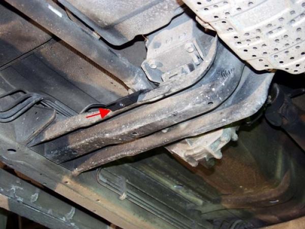 Unterfahrschutz Suzuki Grand Vitara XL-7, Typ HT, Motor alle ab Baujahr 03.1998 - 2005