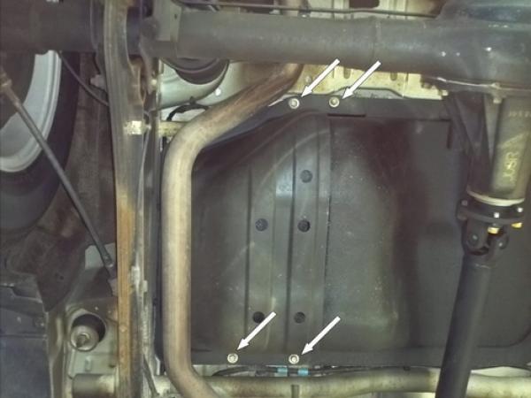 Unterfahrschutz Suzuki Jimny, Typ FJ, Motor 1.3 ab Baujahr 2003 -