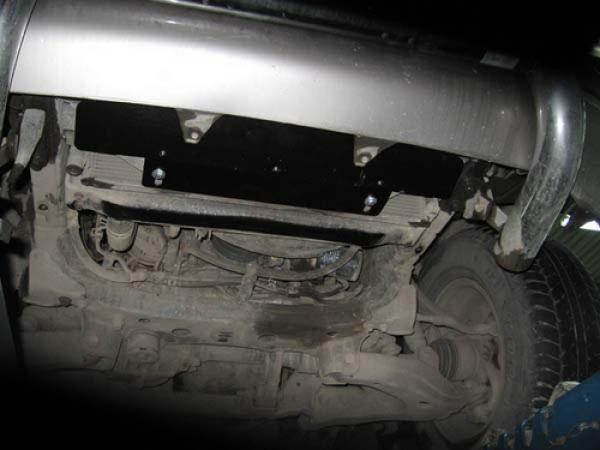 Unterfahrschutz Toyota Land Cruiser 100 Einzelradaufhängung, Typ J10, Motor alle ab Baujahr 01.1998 - 08.2007