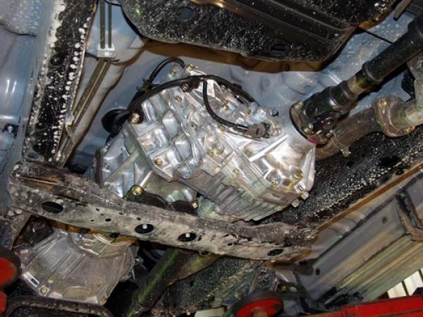 Unterfahrschutz Toyota Land Cruiser 105 Starrachse, Typ J10, Motor alle ab Baujahr 01.1998 - 08.2007