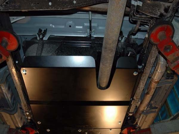 Unterfahrschutz Toyota Land Cruiser 75/78, Typ J7, Motor 4.2 D ab Baujahr 2007 -