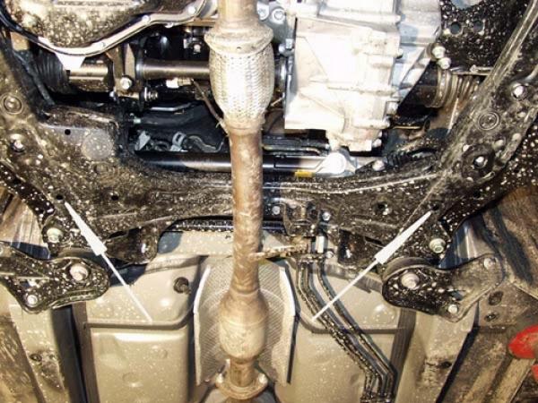 Unterfahrschutz Toyota Camry, Typ V4, Motor 2.4 ab Baujahr 2006 - 2011