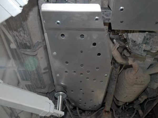 Unterfahrschutz Toyota Land Cruiser 200/V8, Typ J20, Motor 4.7/4.5 TD ab Baujahr 08.2007 - 09.2015