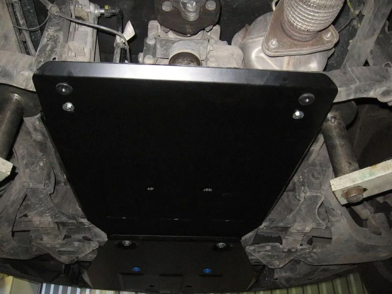 Unterfahrschutz Iveco Daily VII Heckantrieb, Motor 3.0 AT ab Baujahr 2019 -